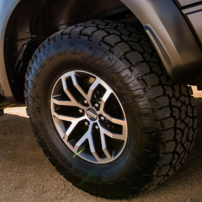 TOYO TIRES 245/65R17  - ALCOSTEC